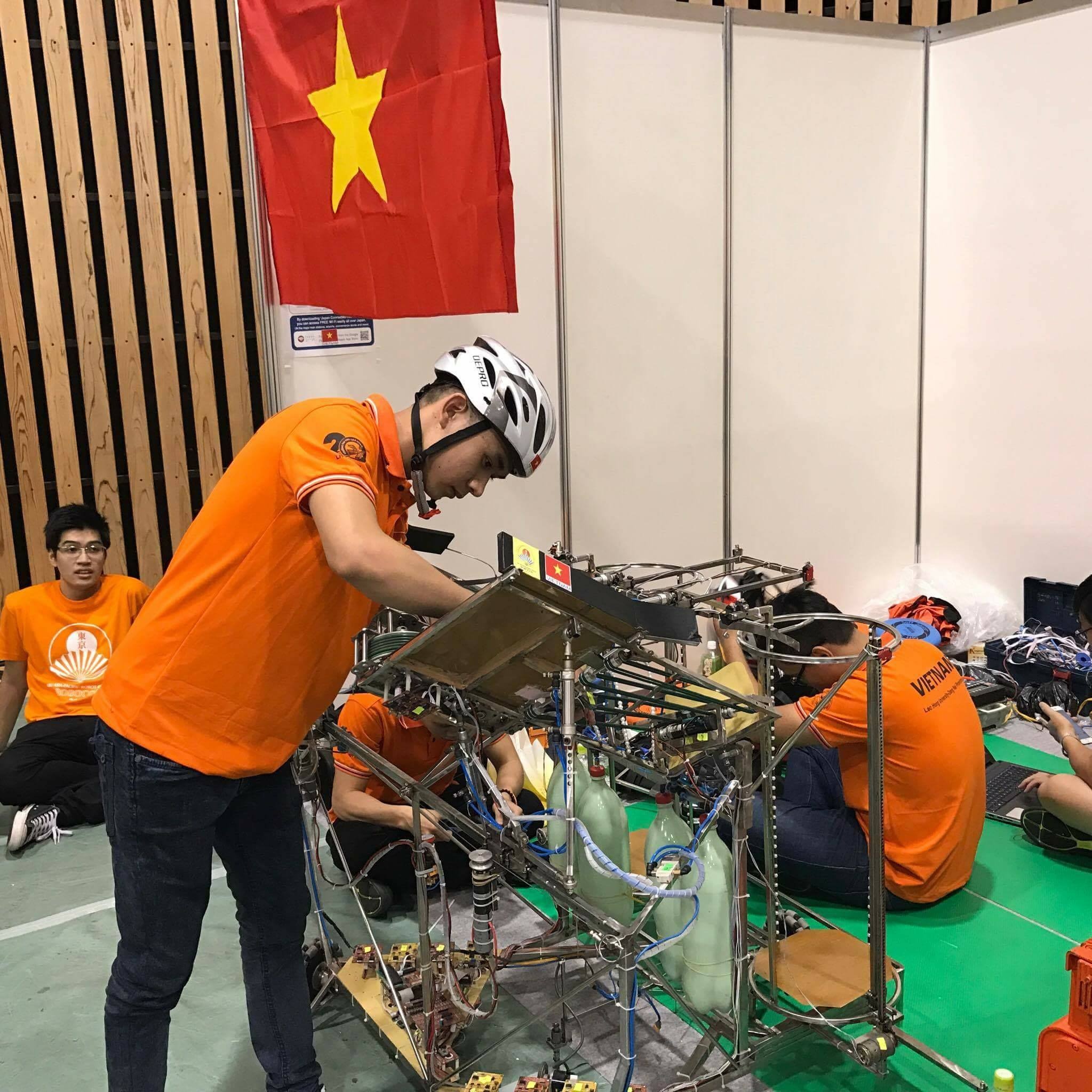 Robocon Việt Nam vô địch ABU ảnh 2 Robocon Viet Nam vo dich ABU anh 2