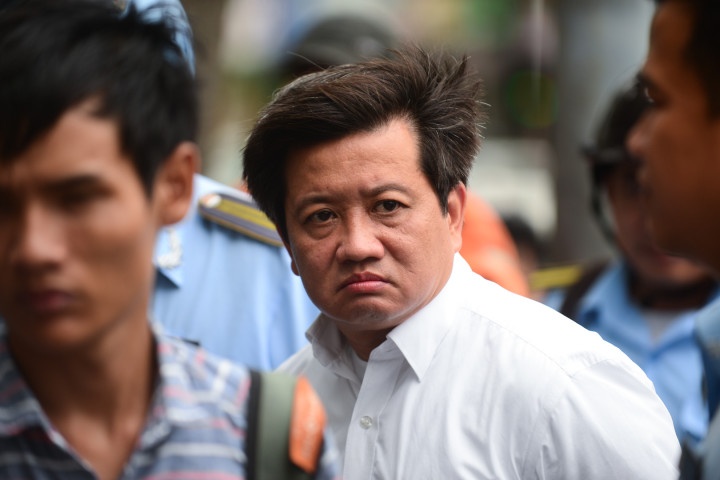 Ong Doan Ngoc Hai bi so dien thoai la 'nhan tin doa giet' hinh anh