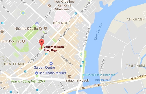Ông Đoàn Ngọc Hải tặng quà tiểu thương ảnh 4 Ong Doan Ngoc Hai tang qua tieu thuong anh 4