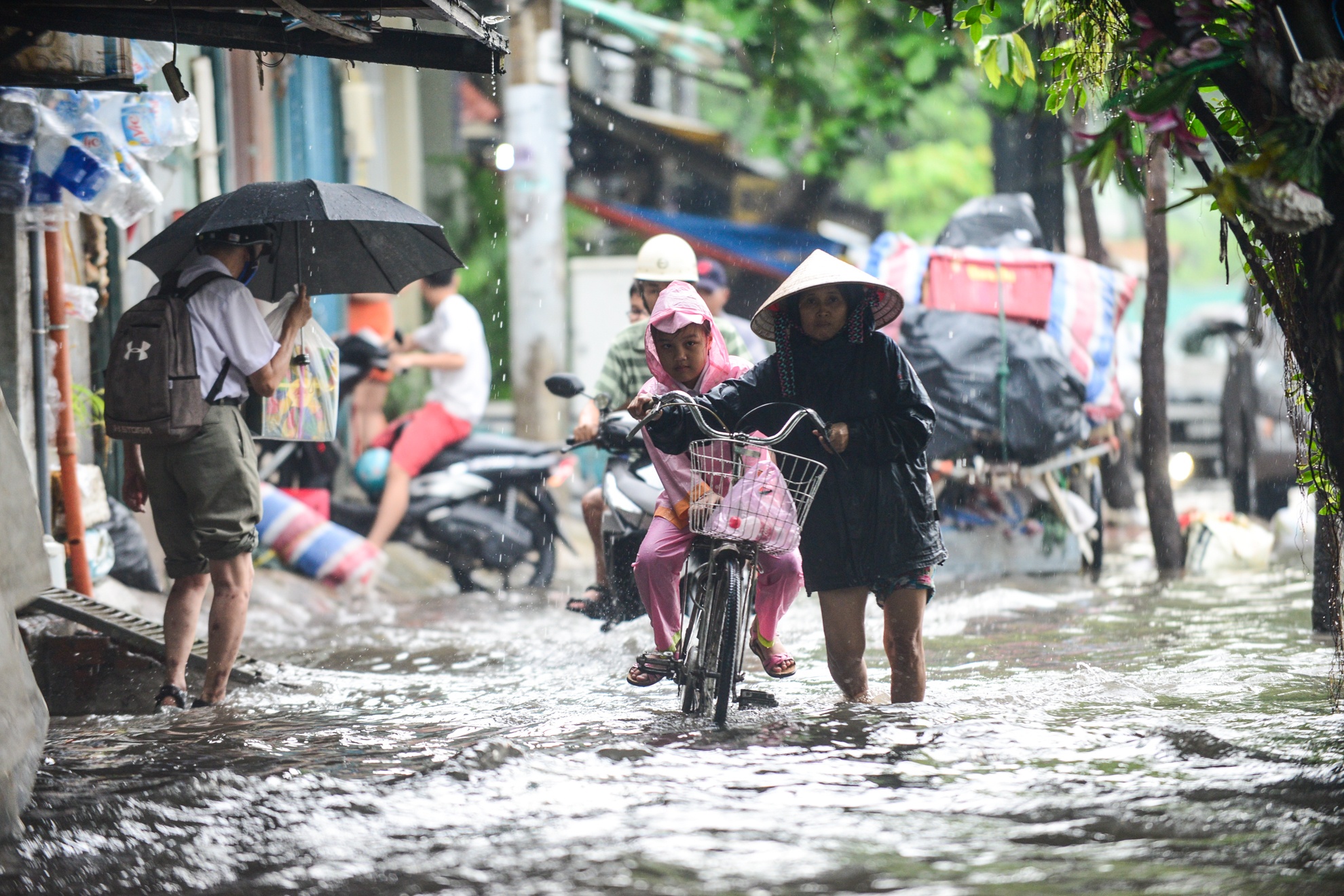 siêu máy bơm Nguyễn Hữu Cảnh ảnh 5 sieu may bom Nguyen Huu Canh anh 5