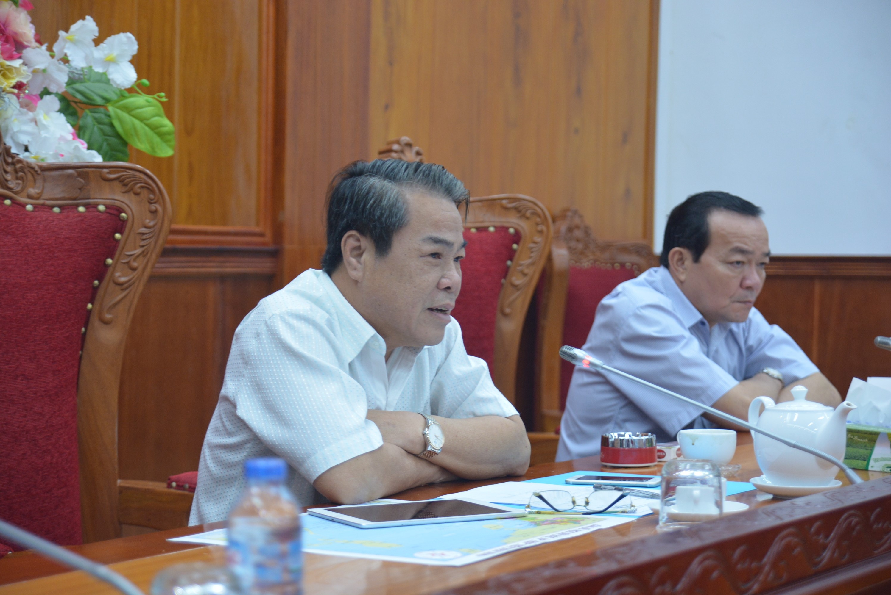 Ca mau hop chong bao anh 1