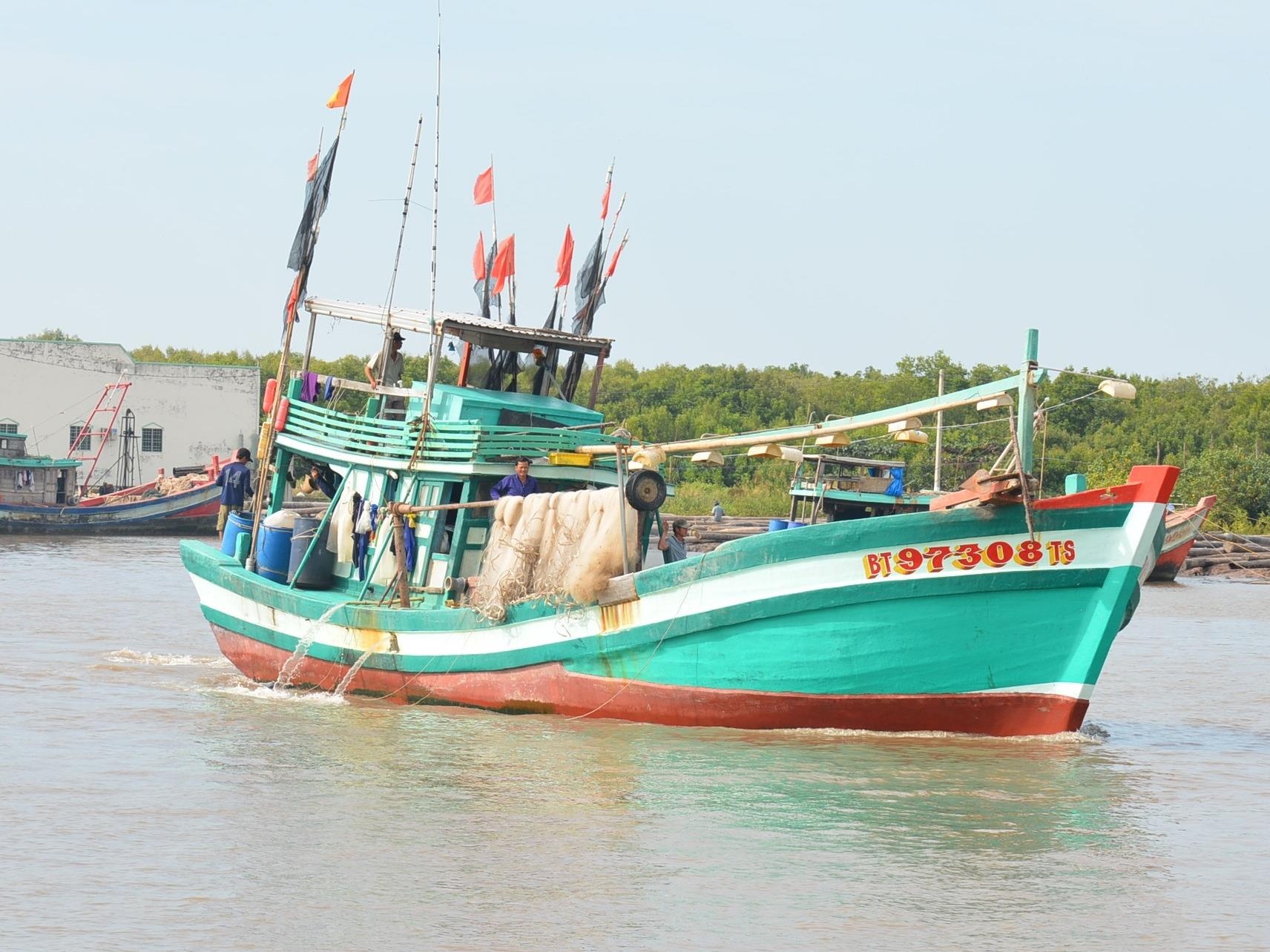 Ca Mau quyet cuong che nguoi dan tho o voi bao so 16 - Tembin hinh anh