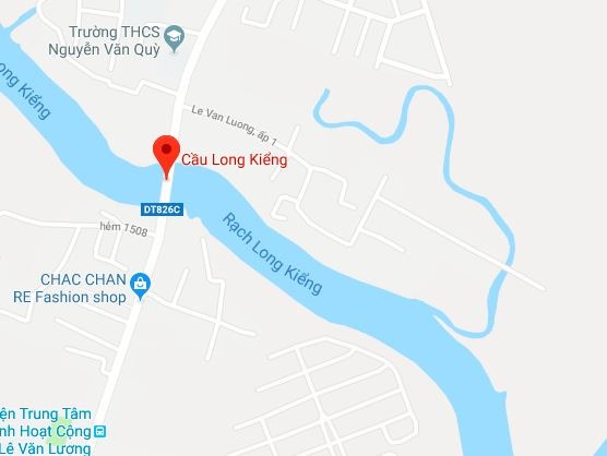 Cau sat tren duong Le Van Luong anh 3