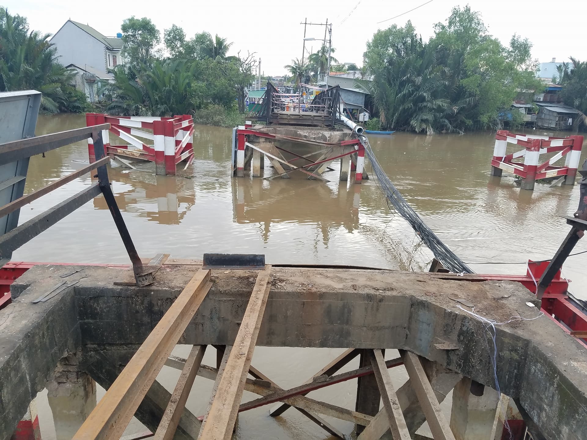 TP.HCM sua nhip cau Long Kien trong 10 ngay hinh anh