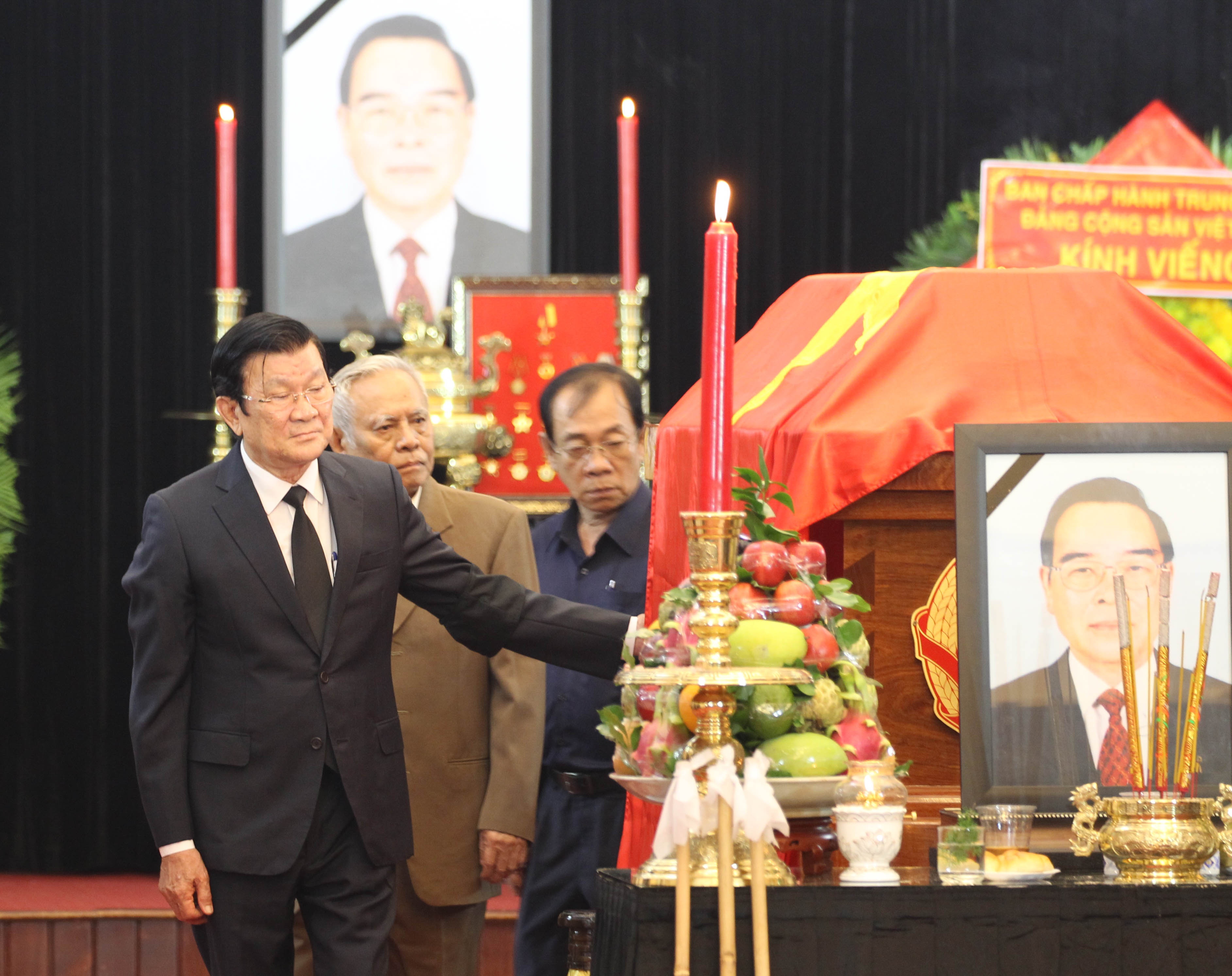 dam tang nguyen TT Phan Van Khai anh 11