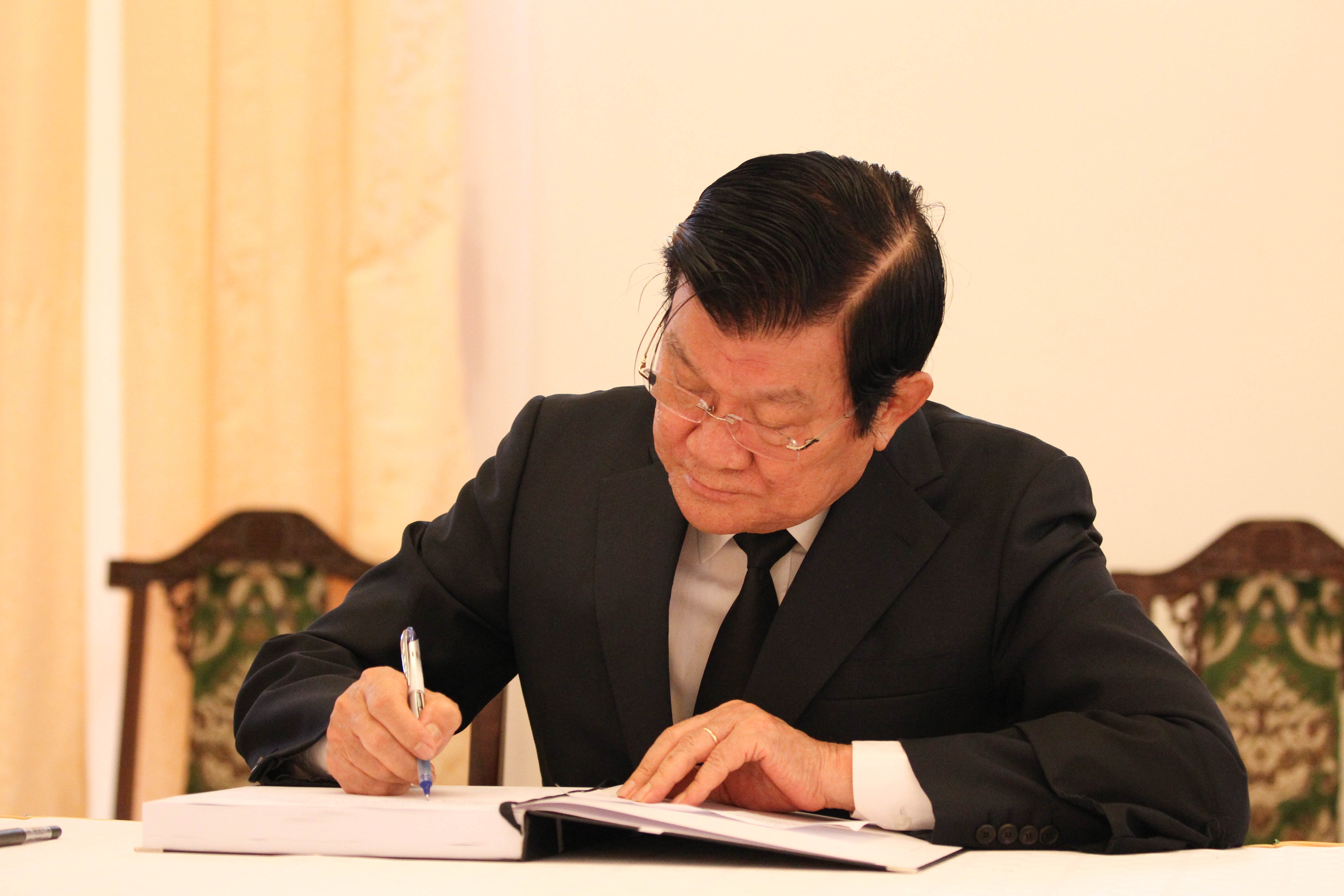 dam tang nguyen TT Phan Van Khai anh 12