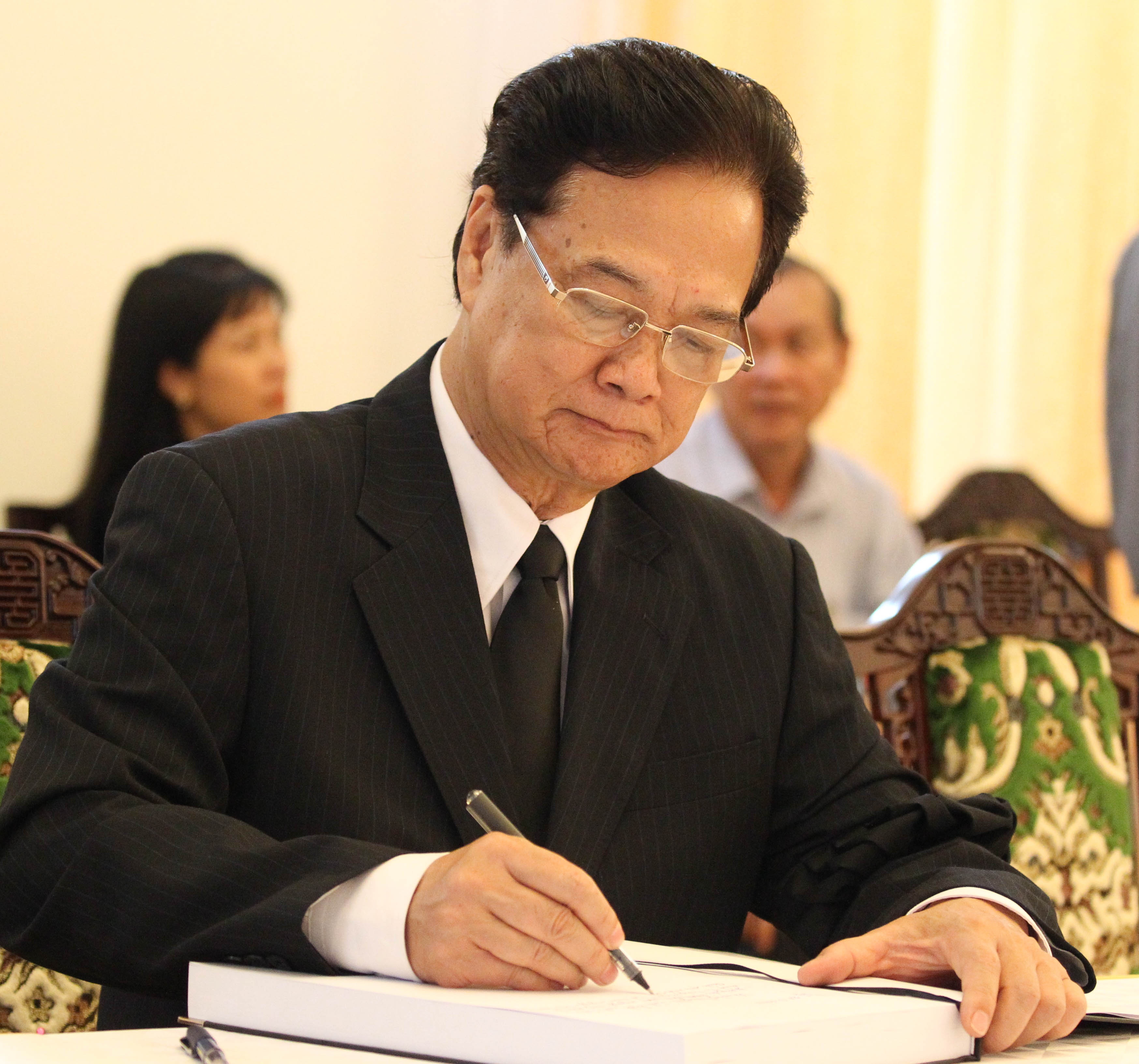 dam tang nguyen TT Phan Van Khai anh 14