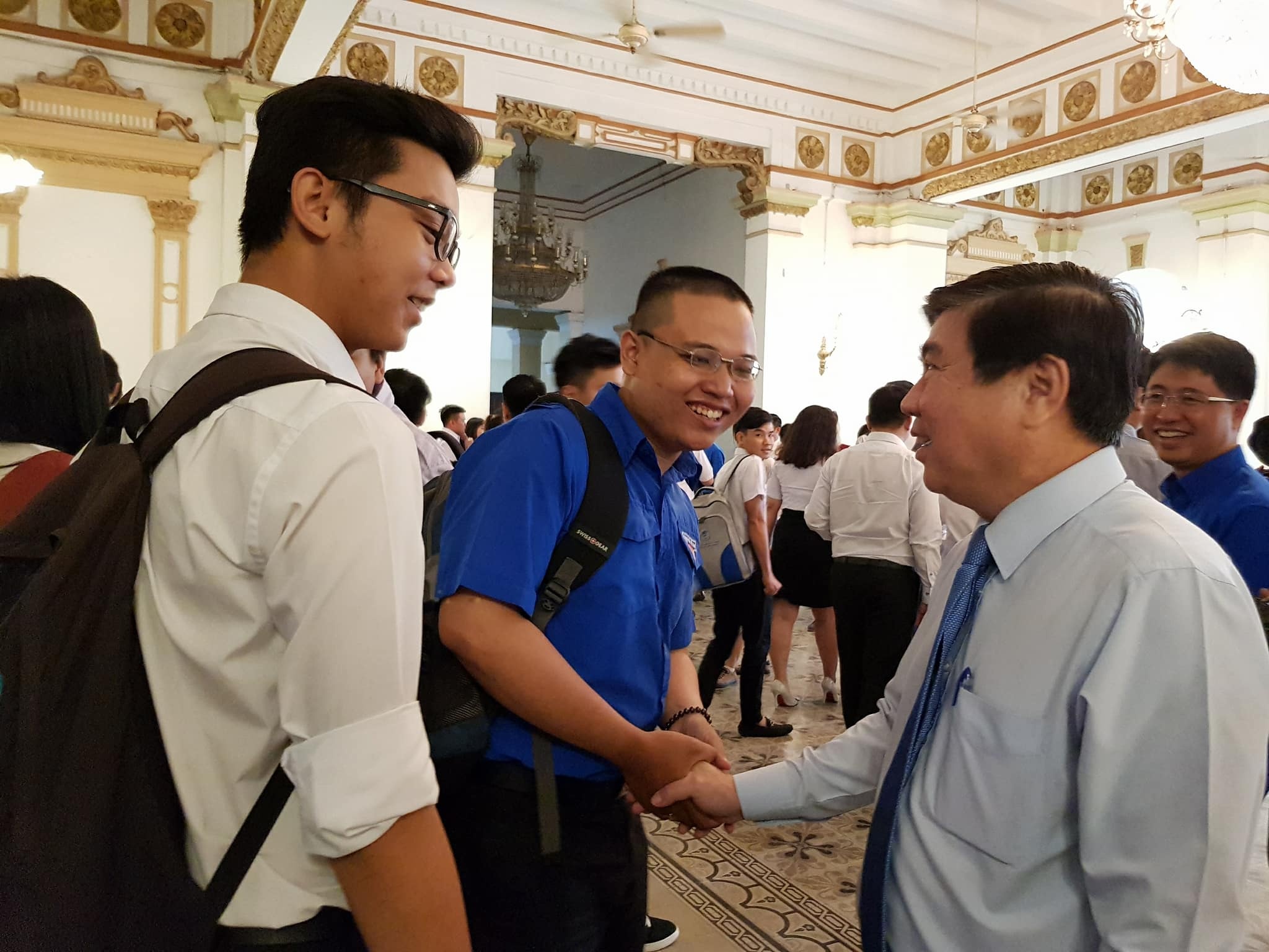sinh viên và vụ cháy carina ảnh 2 sinh vien va vu chay carina anh 2