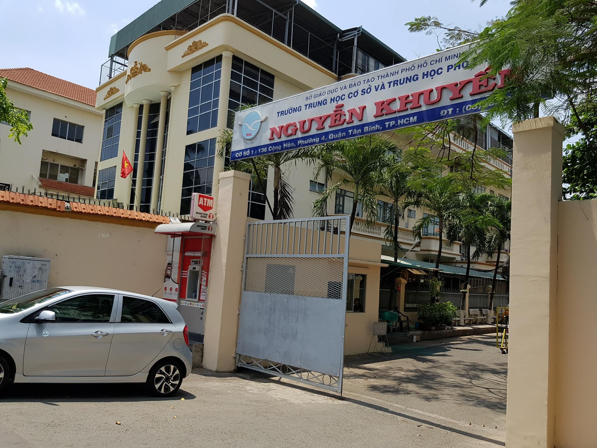 trường THPT Nguyễn Khuyến  ảnh 1 truong THPT Nguyen Khuyen anh 1