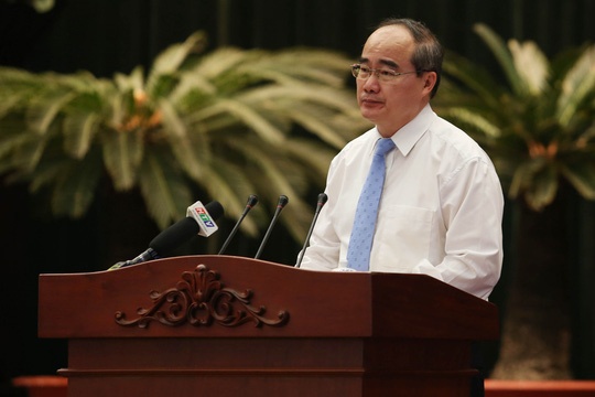 TP.HCM ban chuyen thay doi nhan su co bieu hien suy thoai hinh anh