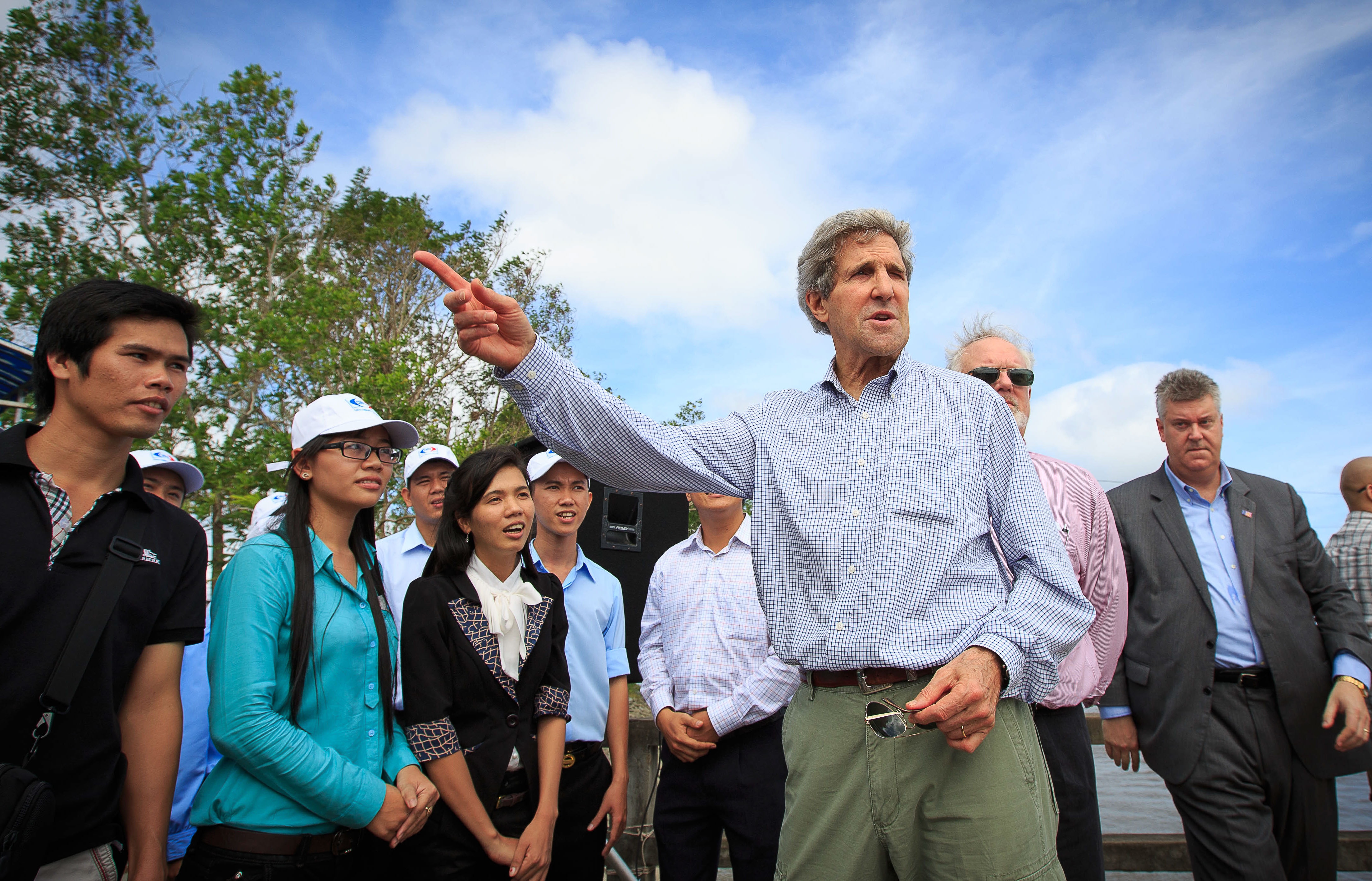 John Kerry va dinh menh mang ten Viet Nam hinh anh