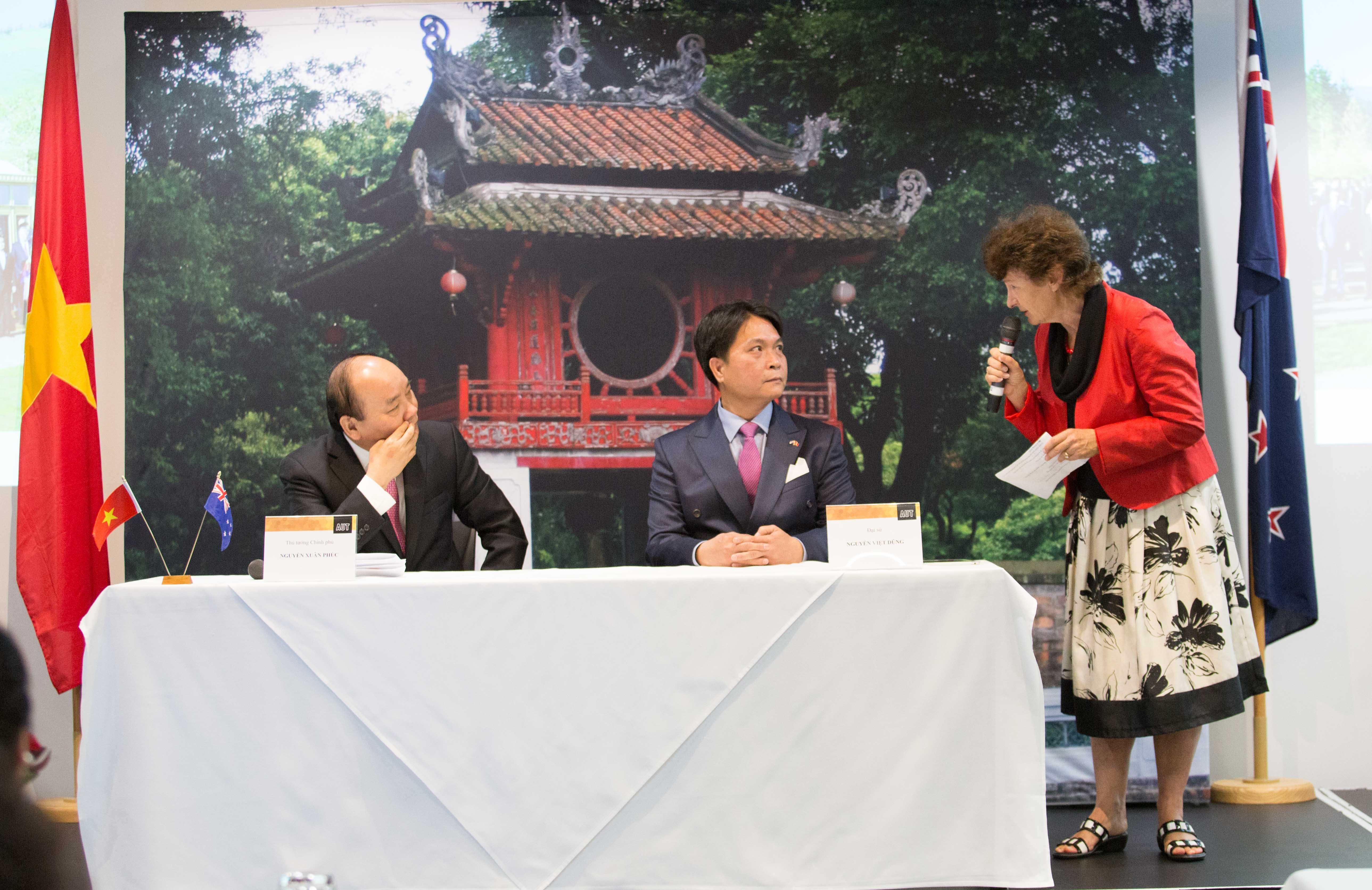 Thủ tướng thăm New Zealand ảnh 7 Thu tuong tham New Zealand anh 7