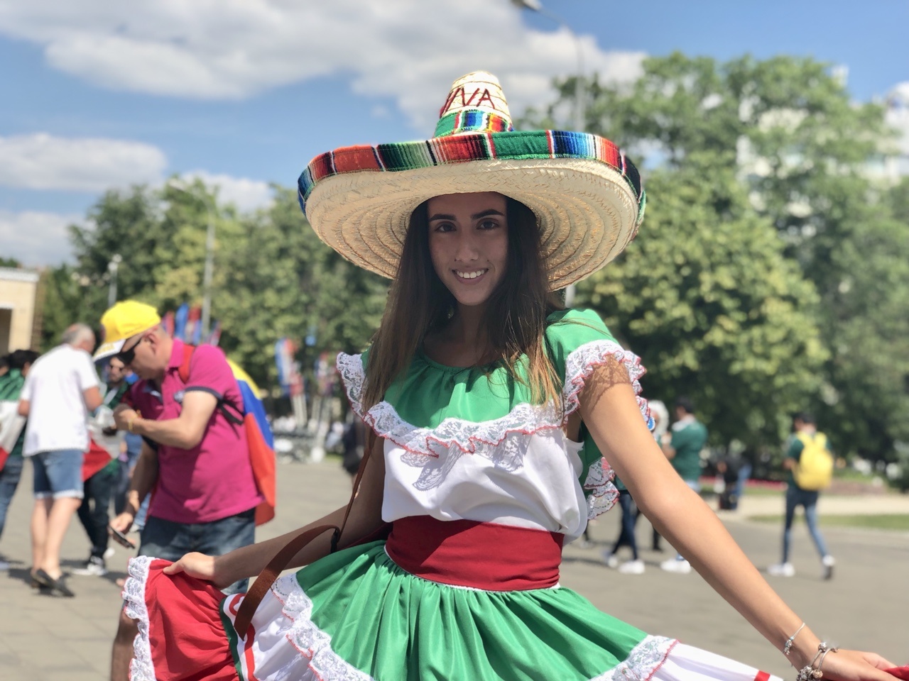 Co dong vien Duc va Mexico khuay dong san Luzhniki hinh anh