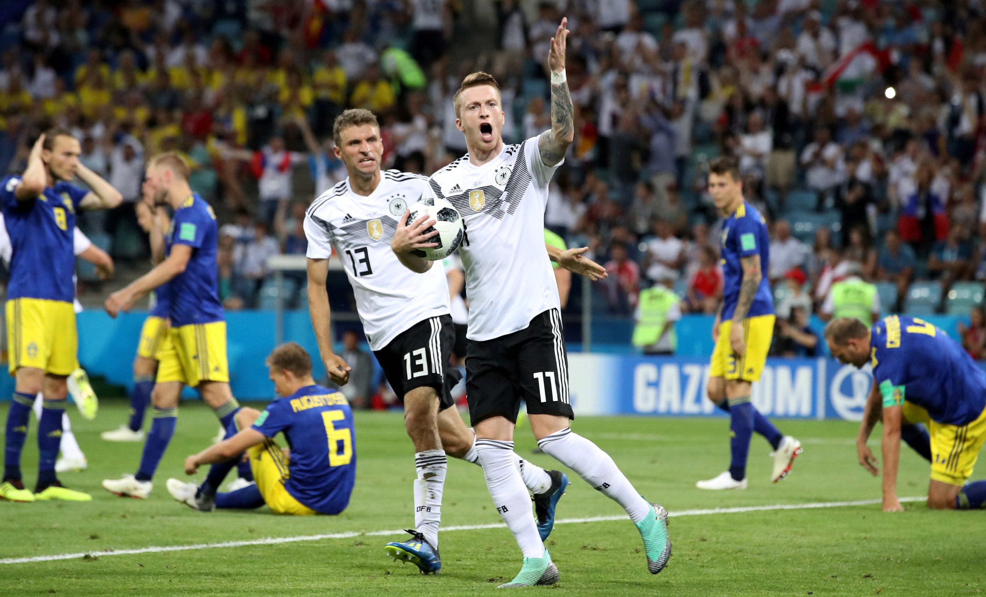 Marco Reus: 'Nhieu nguoi Duc muon chung toi bi loai khoi giai' hinh anh