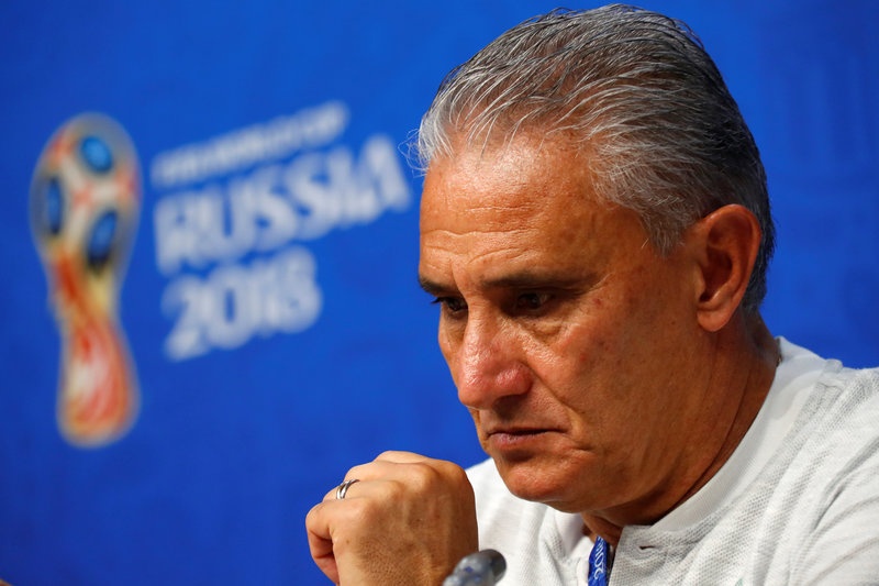 HLV Brazil: ‘Doi khi ca bay se can con soi’ hinh anh