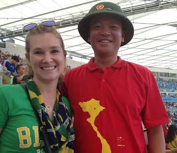 Mu coi, co VN xuat hien tren khan dai tran tu ket World Cup hinh anh