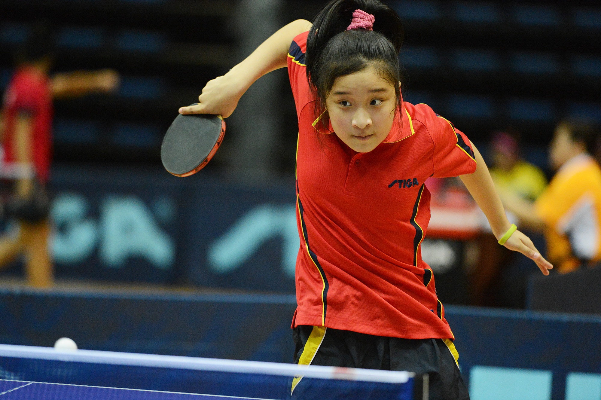 Nhung tay vot nu de thuong tai giai bong ban tre toan quoc hinh anh