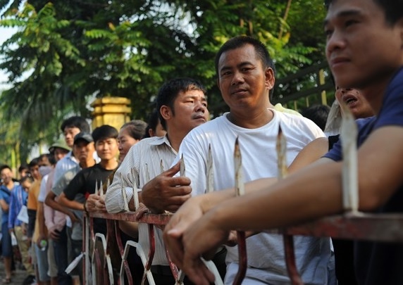 CDV thuc tu 1h sang san ve xem U19 Viet Nam hinh anh