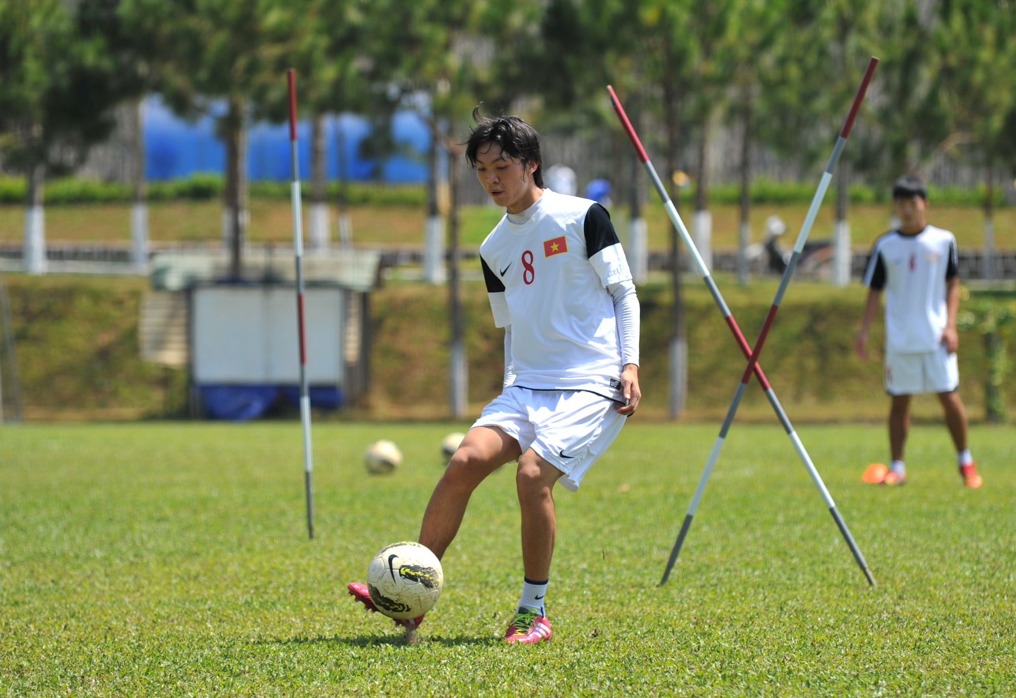 Tuan Anh tro lai tap luyen, hoan tat giao an nang hinh anh