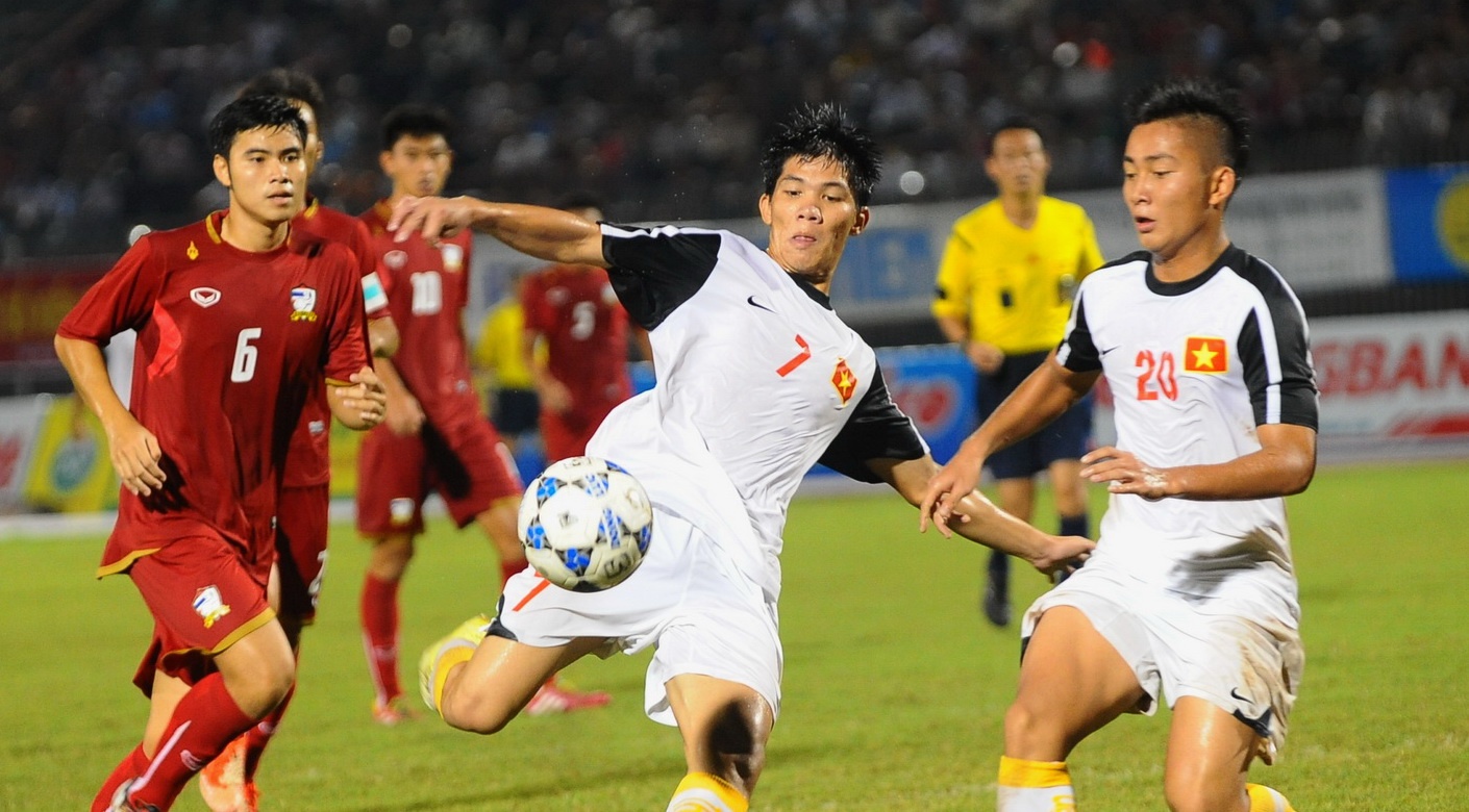 U21 VN muon choi het minh de lay lai niem tin cua khan gia hinh anh