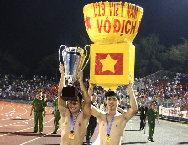 Cong Phuong cung dong doi dat muc tieu vuon ra chau luc hinh anh