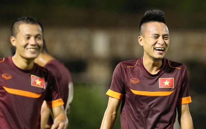 DTVN cuoi sang khoai truoc tran ban ket AFF Cup hinh anh