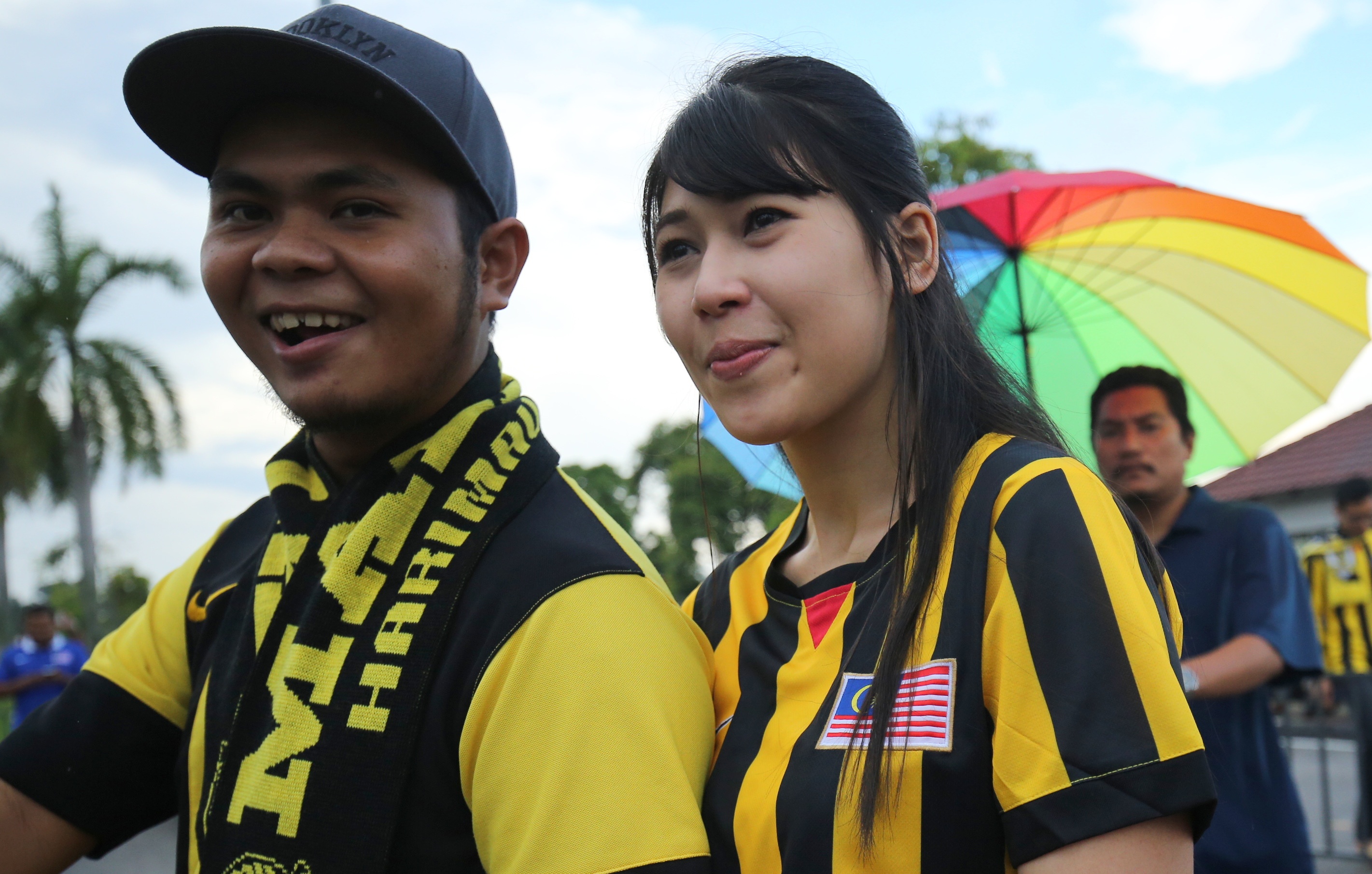 CDV khong dam den Viet Nam, Malaysia tra lai VFF 600 ve hinh anh