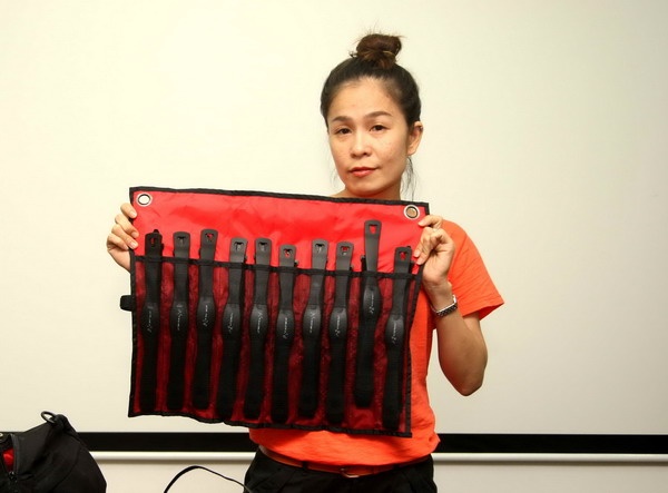 Thiet bi do the luc tri gia tien ty cua HAGL ve Viet Nam hinh anh