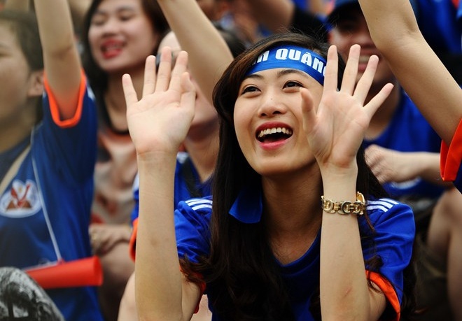 Them 4 CLB ban ve V.League ca mua hinh anh