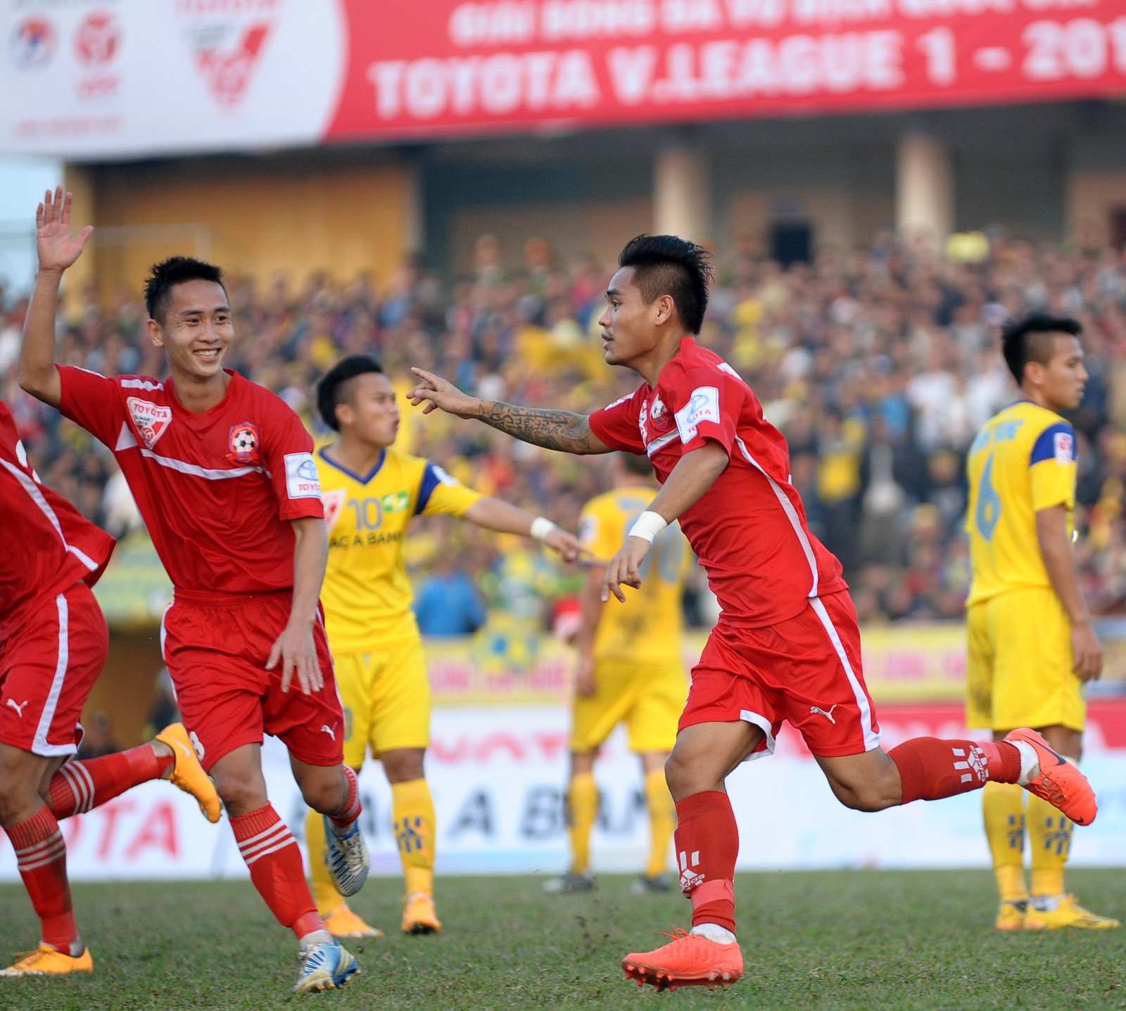 CLB Hai Phong xin doi ten sau khi tim duoc nha tai tro moi hinh anh