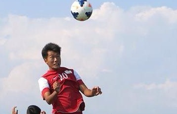 Tien dao U19 Viet Nam giup Viettel thang dam tai giai U19 QG hinh anh