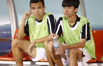 4 cau thu HAGL bi chan thuong truoc khi toi Long An hinh anh