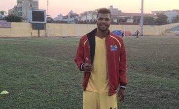 Thanh Hoa tuyen chan sut Brazil de so tai voi Cong Phuong hinh anh