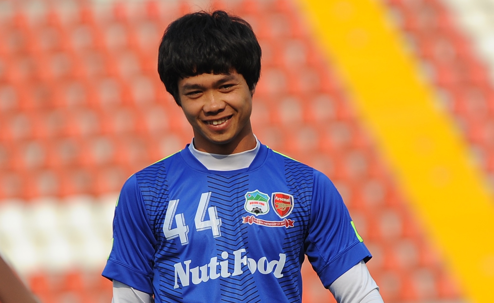 Dong doi quyet gianh chien thang tang sinh nhat Cong Phuong hinh anh