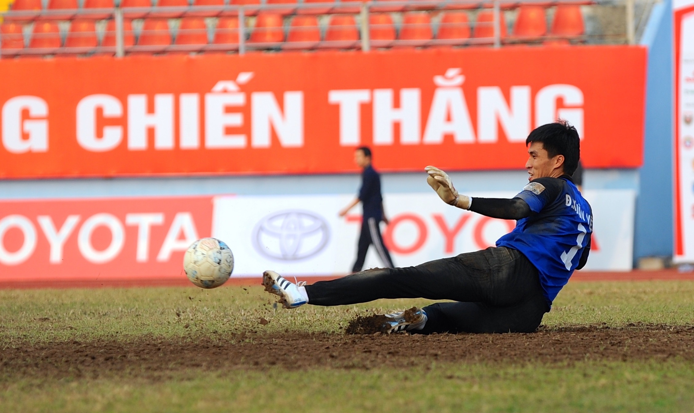 San Lach Tray nhu ruong cay truoc ngay tiep don HAGL hinh anh