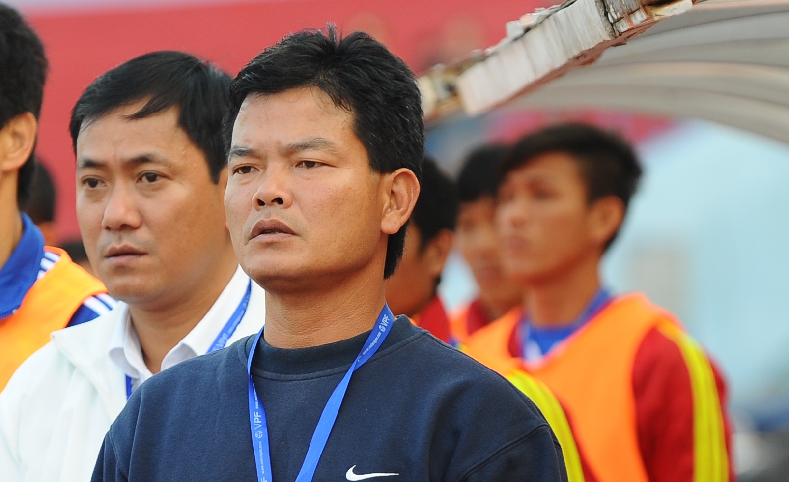 HLV Nguyen Van Sy keu troi vi mat co san Lach Tray hinh anh