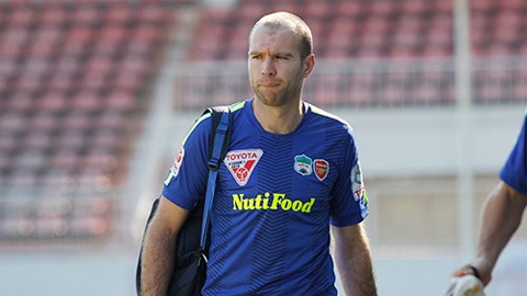 Trung ve ngoai cua HAGL bo an vi lam mat long bau Duc hinh anh