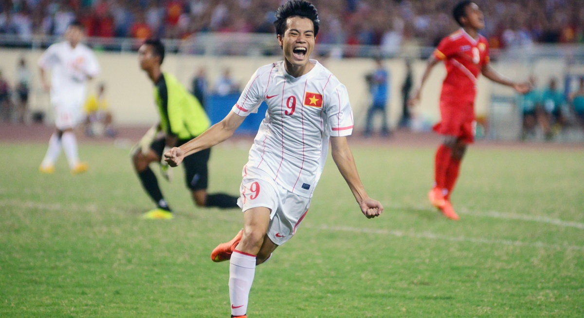 HLV Miura chon 9 cau thu tre cua bau Duc len tuyen hinh anh