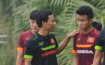 Chan thuong cua 4 cau thu Olympic VN khong nghiem trong hinh anh