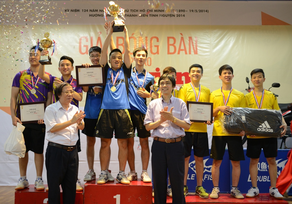 Khoi dong Giai bong ban bao Sinh vien Viet Nam hinh anh