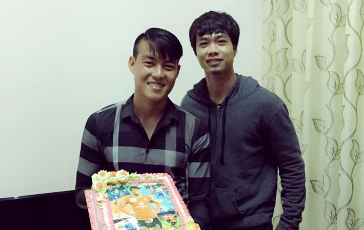 Cong Phuong tinh nghich trong sinh nhat dan anh o Olympic VN hinh anh