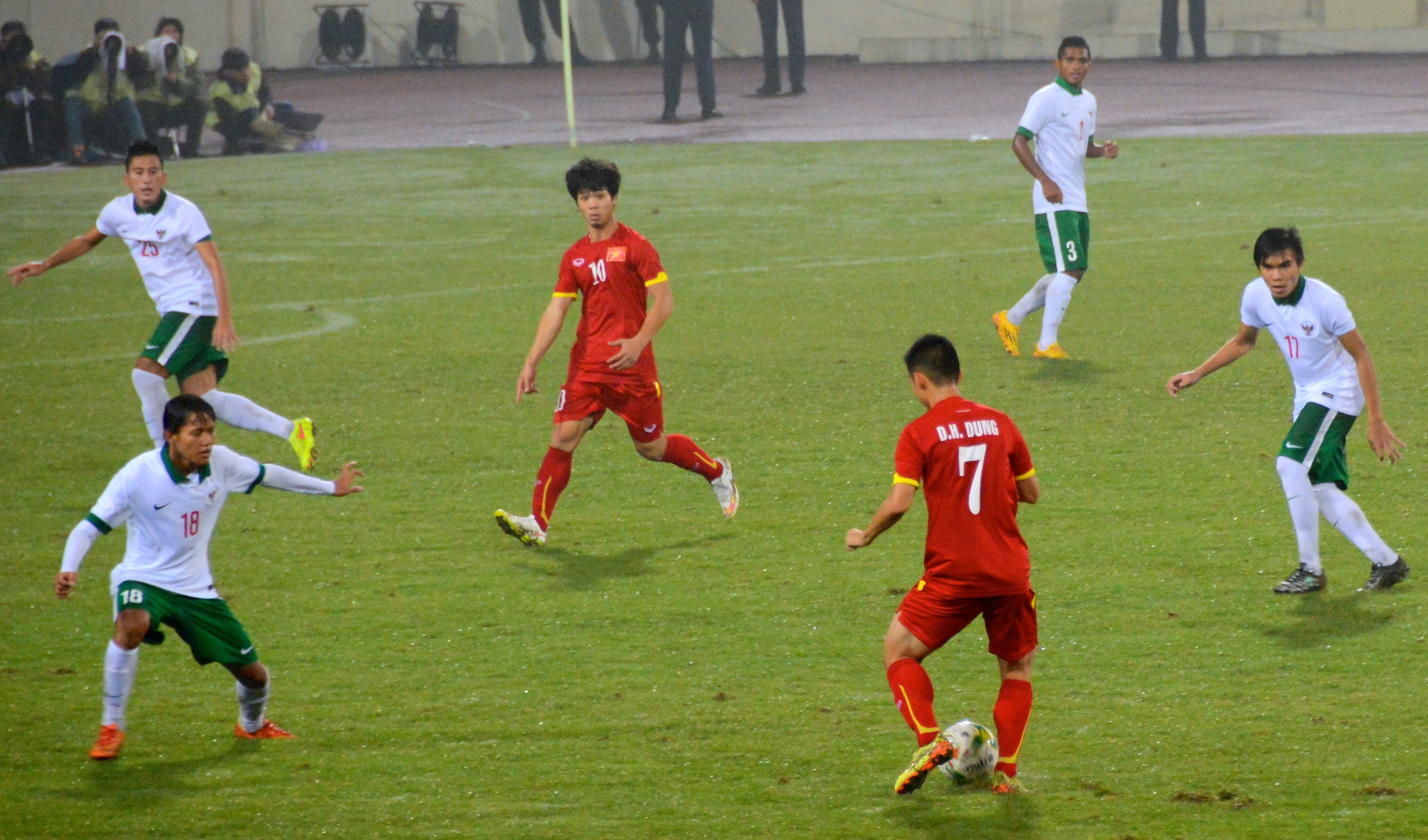 Bau Duc: 'Cau thu HAGL khong lac long o Olympic VN' hinh anh