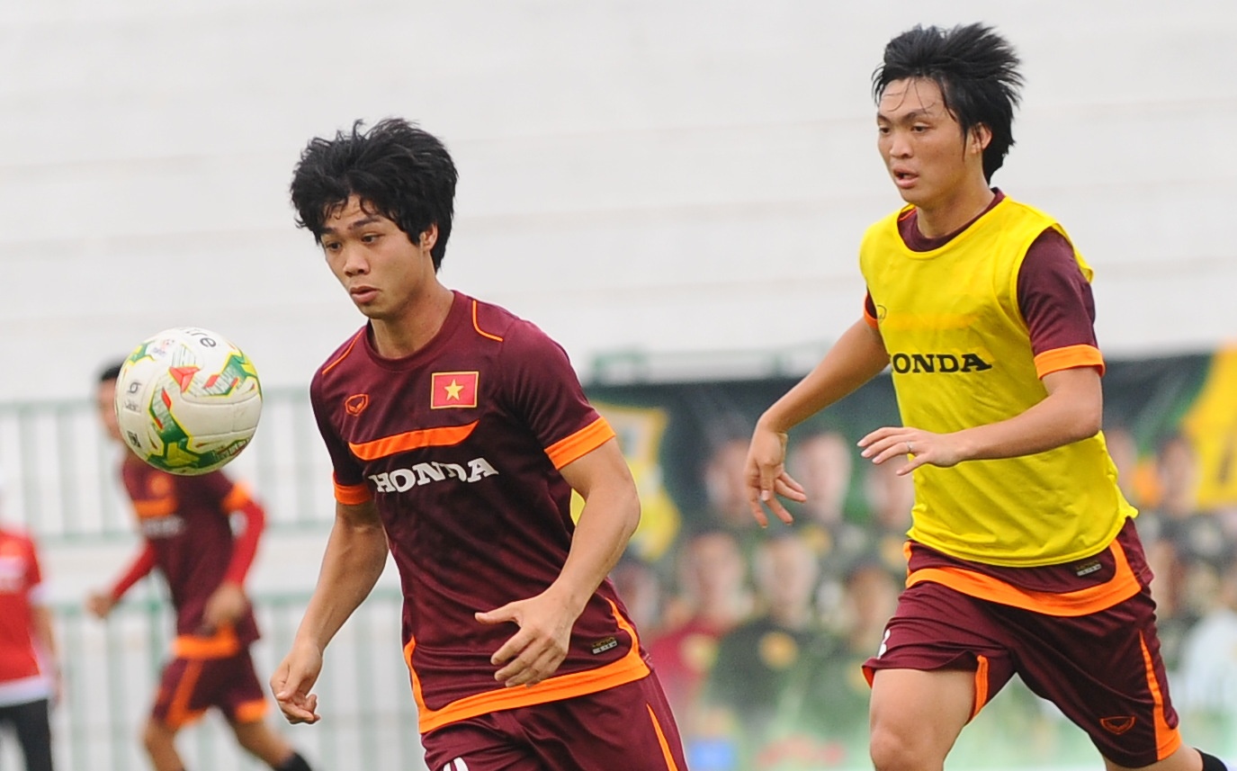 Doi hinh chinh tran Olympic VN gap Thai Lan dan lo dien hinh anh