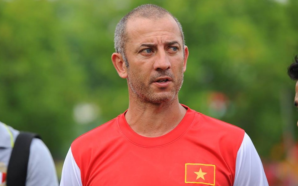 HLV Graechen suyt dut day chang dau goi hinh anh