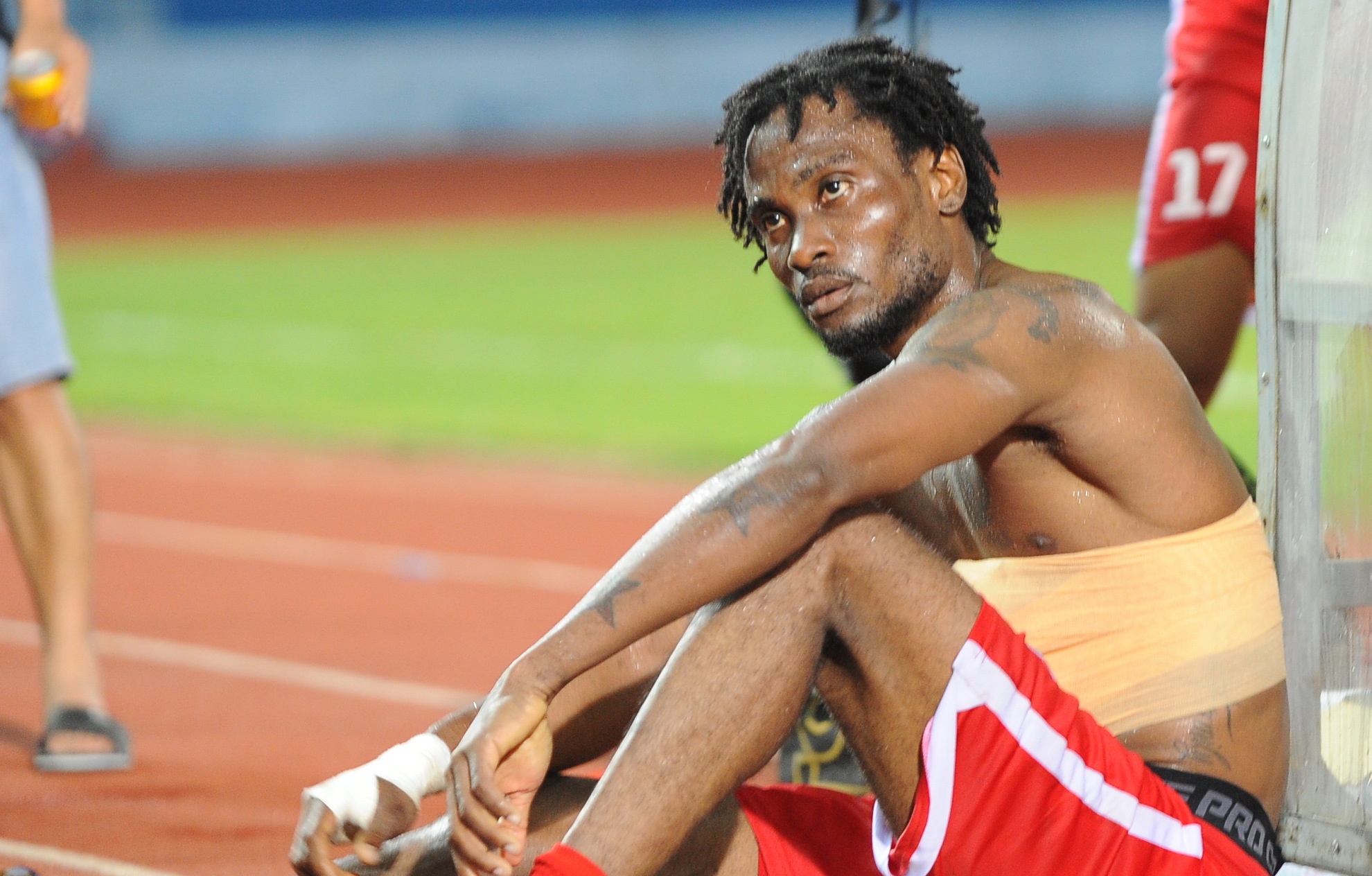 Ngoai binh Hai Phong phai chuom da roi san vi bi danh nguoi hinh anh