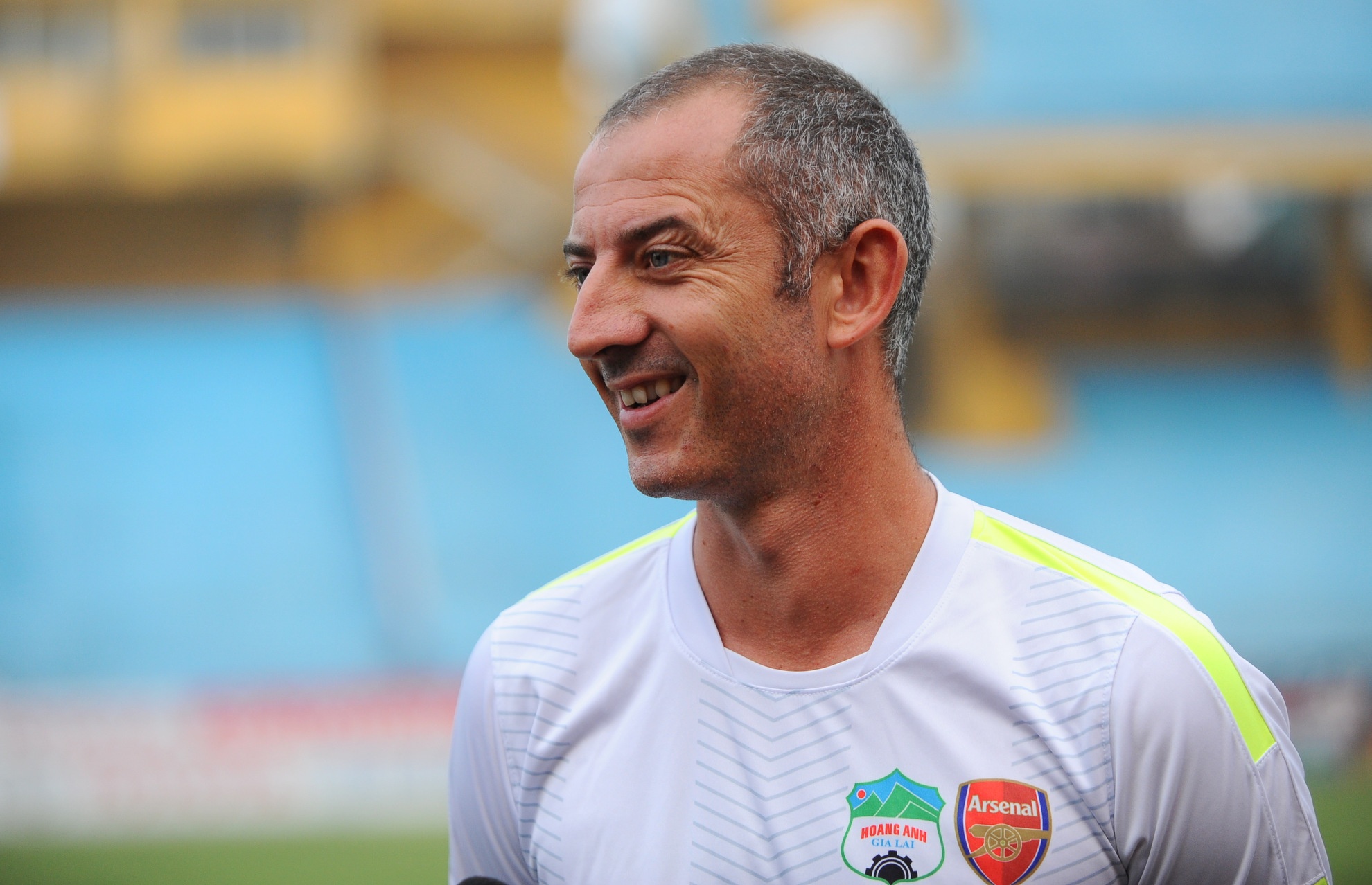 HLV Graechen: 'Bau Duc khong can thiep loi choi cua HAGL' hinh anh