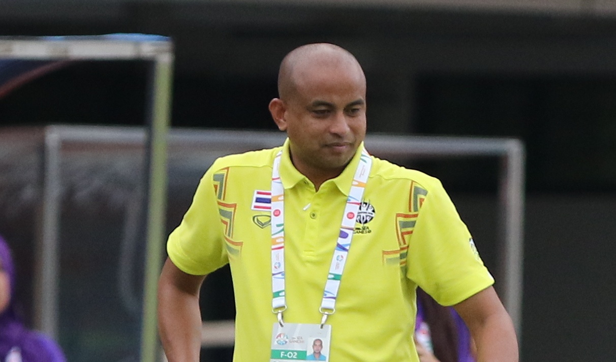 HLV Thai Lan: 'Se da het suc khi gap U23 Viet Nam' hinh anh