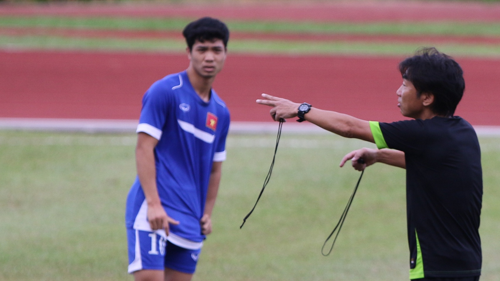 HLV Miura tim cach giu Cong Phuong cho tran gap Thai Lan hinh anh