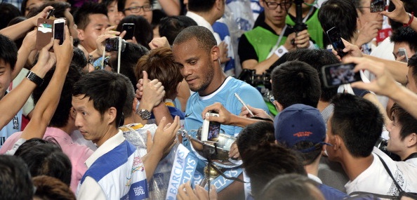 Man City thường xuyên có những chuyến du đấu ở châu Á và luôn được bảo vệ nghiêm ngặt. Ảnh: Getty Images