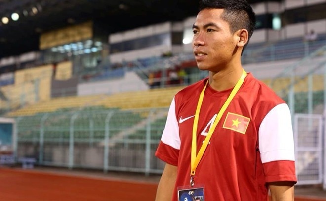 Cuu cau thu U19 Viet Nam ghi ban giup Viettel len hang Nhat hinh anh